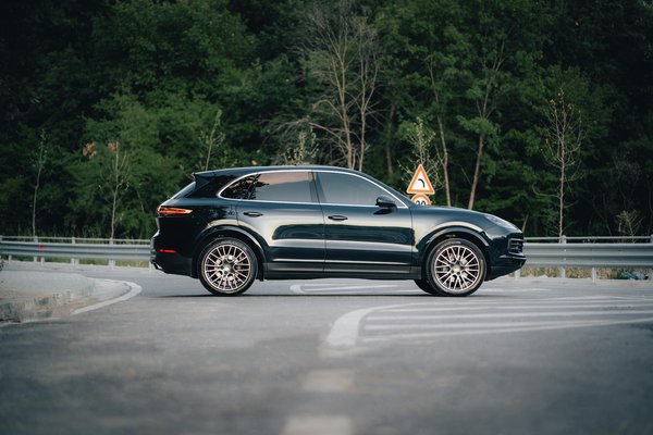 Cabriolets emblématiques : Les icônes du cinéma qui ont marqué l'histoire